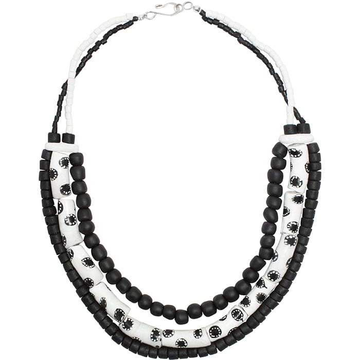 Manye: Necklace - Black - Image 3