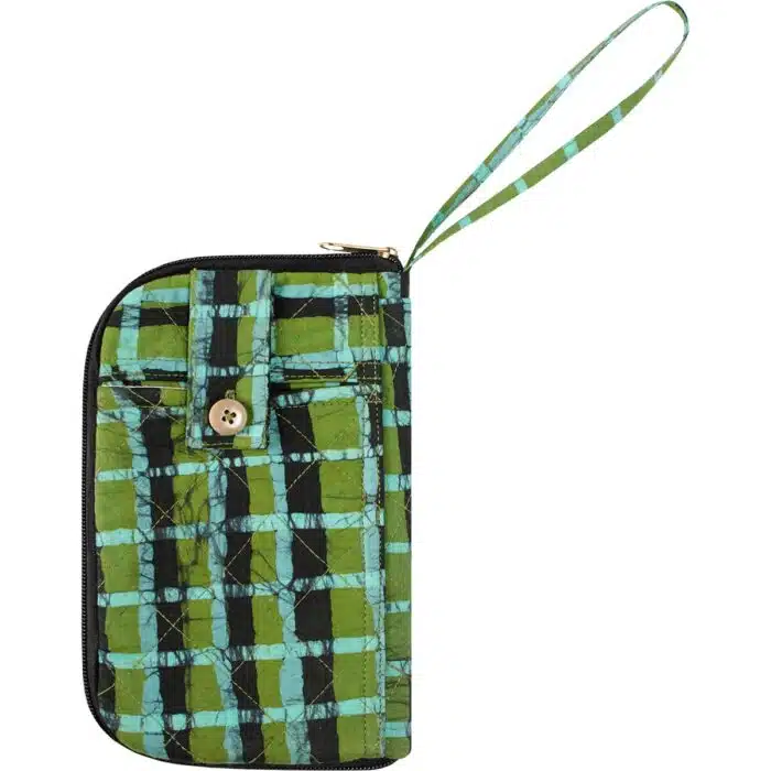 Travel Wallet: Plaid - Olive-Organic